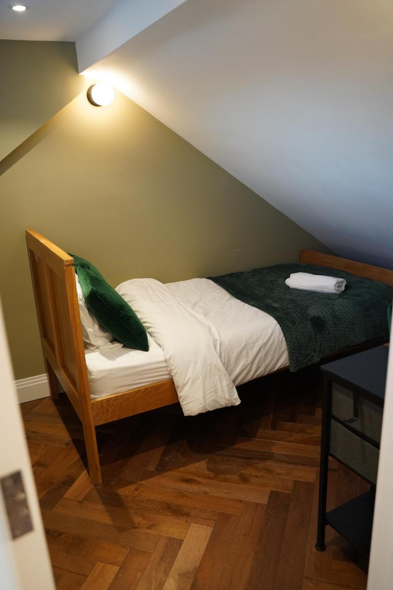 בארנט Super Deluxe Apartment מראה חיצוני תמונה